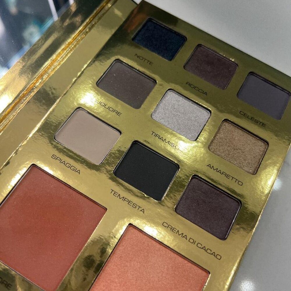 Voyager Collection Eyeshadow Palette - Picture 12 of 12